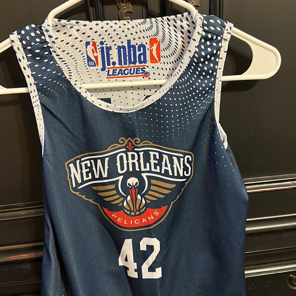 NBA New Orleans Pelicans JR sports apparel reversible jersey YOUTH S Reversible - Picture 7 of 14